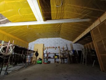 garaż drewniany konstrukcja budowa izolacja Latzke stolarz cieśla