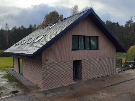 elewacja drewniana lamele modrzew kanadyjski Pracownia Stolarska Latzke