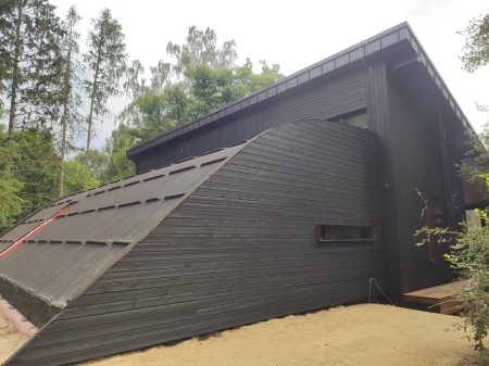 elewacja drewniana opalana dom jednorodzinny Pracownia Stolarska Latzke