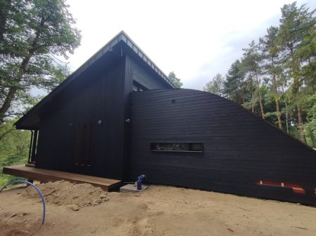 elewacja drewniana opalana dom jednorodzinny Pracownia Stolarska Latzke