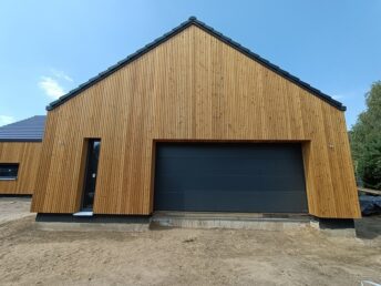 elewacja drewniana dom Lódź HJ Latzke stolarz cieśla