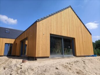 elewacja drewniana dom Lódź HJ Latzke stolarz cieśla