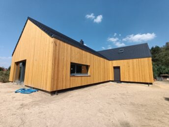 elewacja drewniana dom Lódź HJ Latzke stolarz cieśla