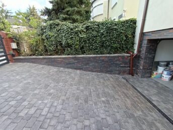 garaż wjazd kostka klinkier polbruk HJ Latzke