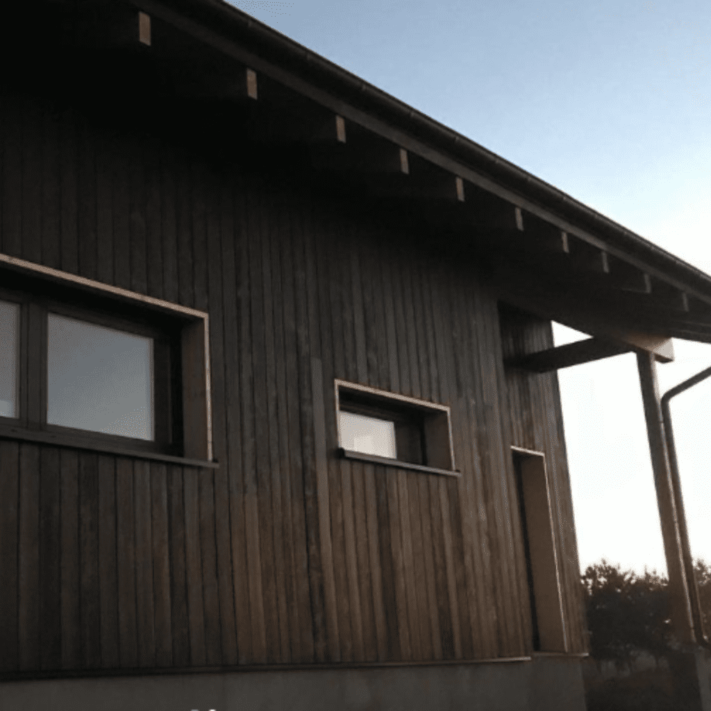 drewniana elewacja wentylowana