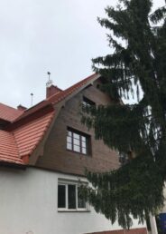 elewacja drewniana wentylowana pozioma dom HJ Latzke