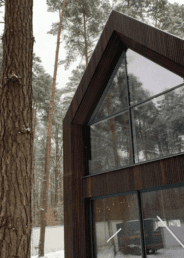 wąska deska elewacyjna dom stodoła drewniana elewacja wentylowana HJ Latzke stolarz