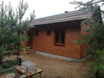 Borowy Młyn dom drewniany szkieletowy letniskowy całoroczny HJ Latzke firma budowlana