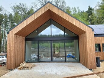 deska thermo sosna elewacja drewniana wentylowana montaż stolarz HJ Latzke