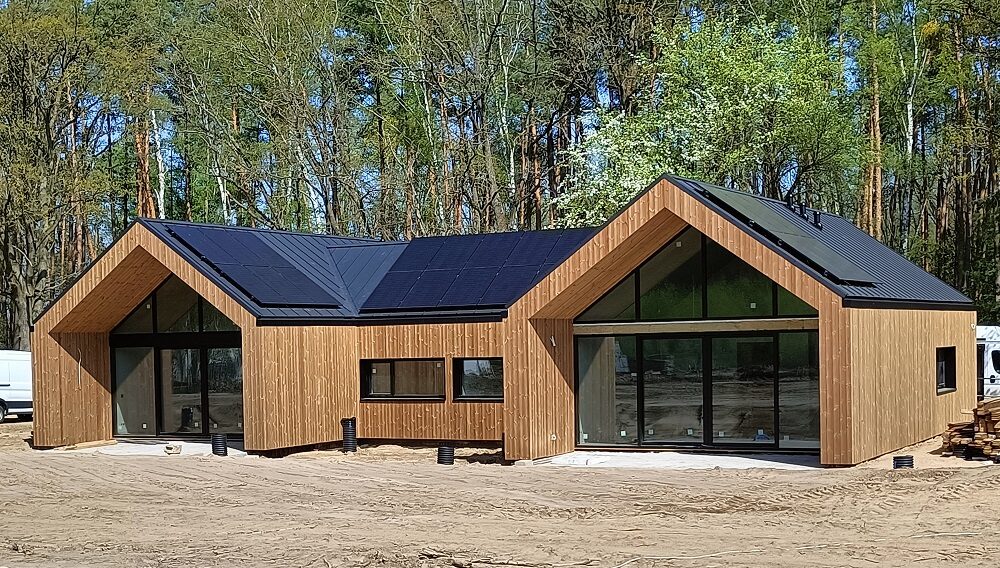 deska thermo sosna elewacja drewniana wentylowana montaż stolarz HJ Latzke