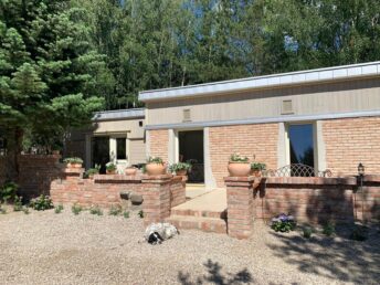 elewacja drewniana drewno cegła deska elewacyjna świerkowa bielona Pracownia Stolarska Latzke