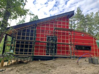 Corten blacha zardzewiała elewacja drewniana opalana dom jednorodzinny Pracownia Stolarska Latzke