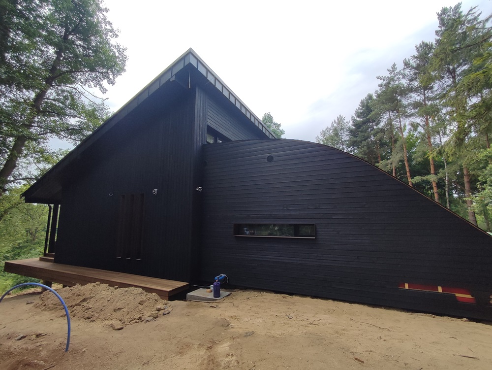 elewacja drewniana opalana dom jednorodzinny Pracownia Stolarska Latzke