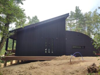 elewacja drewniana opalana dom jednorodzinny Pracownia Stolarska Latzke