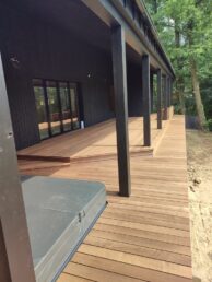 taras drewniany deska Thermo jesion elewacja drewniana opalana dom jednorodzinny Pracownia Stolarska Latzke