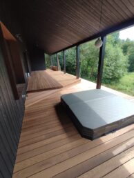 taras drewniany deska Thermo jesion elewacja drewniana opalana dom jednorodzinny Pracownia Stolarska Latzke