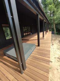 taras drewniany deska Thermo jesion elewacja drewniana opalana dom jednorodzinny Pracownia Stolarska Latzke