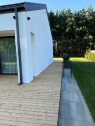 taras drewniany deska tarasowa thermo sosna elewacja drewno + cegła elewacja thermo sosna