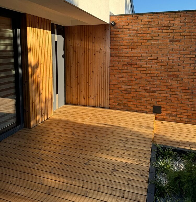 taras drewniany deska tarasowa thermo sosna