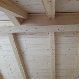 drewniana boazeria na poddaszu drewniany sufit Pracownia Stolarska Latzke