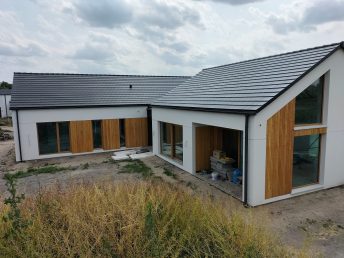 elewacja drewniana deska modrzew syberyjski Pracownia Stolarska Latzke