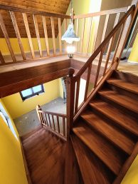 schody drewniane zabiegowe wewnętrzne stolarz Pracownia Stolarska Latzke