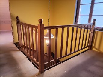 schody drewniane zabiegowe wewnętrzne stolarz Pracownia Stolarska Latzke