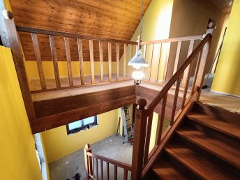 schody drewniane zabiegowe wewnętrzne stolarz Pracownia Stolarska Latzke