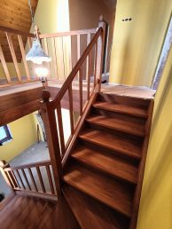 schody drewniane zabiegowe wewnętrzne stolarz Pracownia Stolarska Latzke