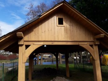 wiata drewniana na sprzęt sportowy wiata na kajaki nad rzeką Pracownia Stolarska Latzke