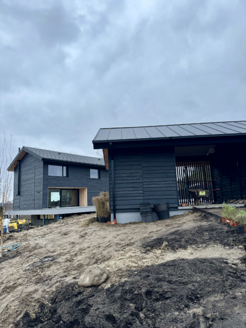 domy elewacja drewniana pozioma tarasy drewniane Latzke