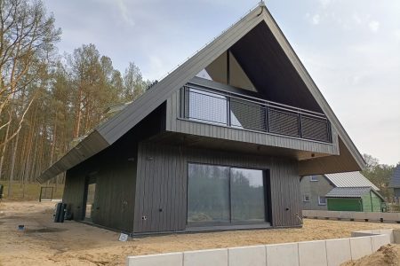 deska opalana elewacyjna elewacja drewniana dach drewniany HJ Latzke